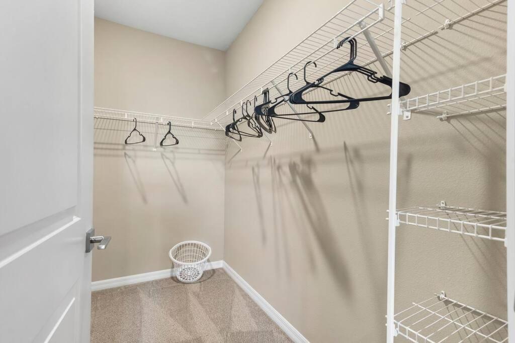 Elegant 1Br/1Ba Condo With Pool, Gym And Laundry Melbourne Exteriör bild