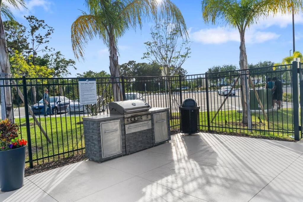 Elegant 1Br/1Ba Condo With Pool, Gym And Laundry Melbourne Exteriör bild